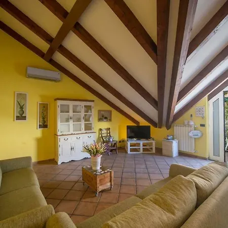 Apartamento Mansarda Ciaciano Bomerano Exterior foto